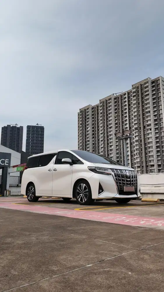 Toyota Alphard 2018 Bensin