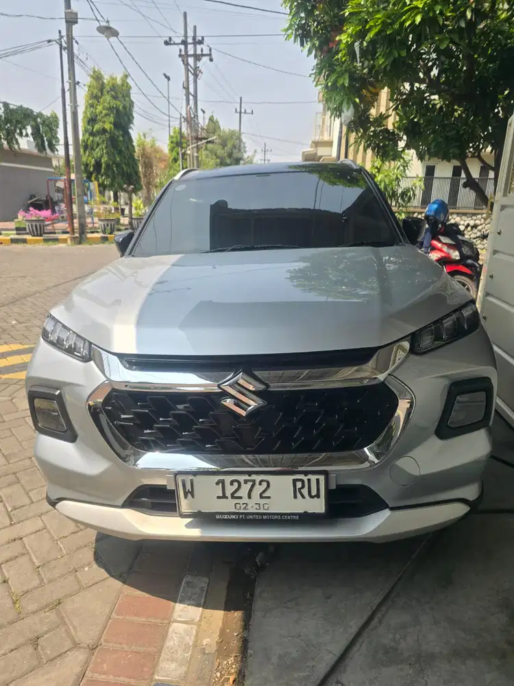 Suzuki eVX 2025 Hybrid