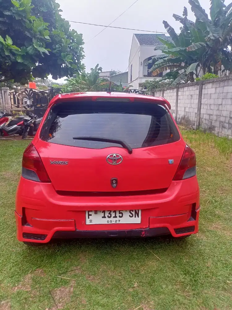 Toyota Yaris 2010 Bensin