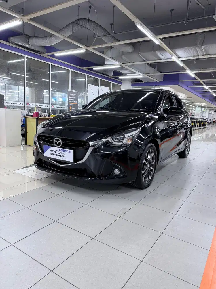 Mazda 2 R 2016 hitam,at,tgn 1 low km 50rb,siap pakai,istimewa,No PR