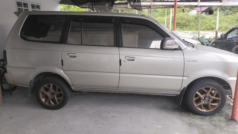 Toyota Kijang 2004 Diesel