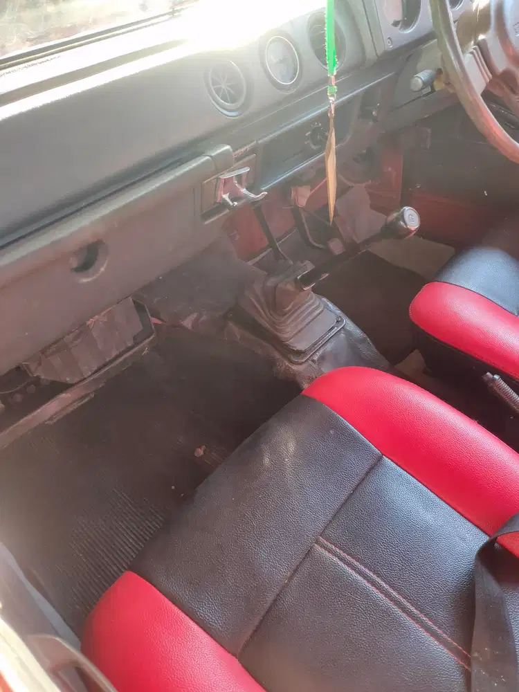 Suzuki Jimny 1986 Bensin