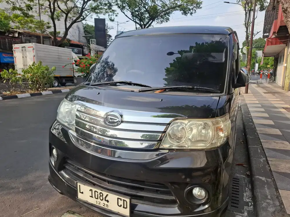 Daihatsu Luxio 2015 Bensin