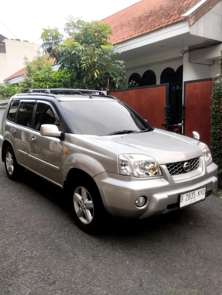 Nissan X-Trail 2003 Bensin