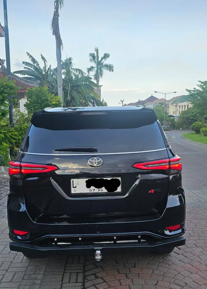 Fortuner GR 4x4 2.8 2025 Balck