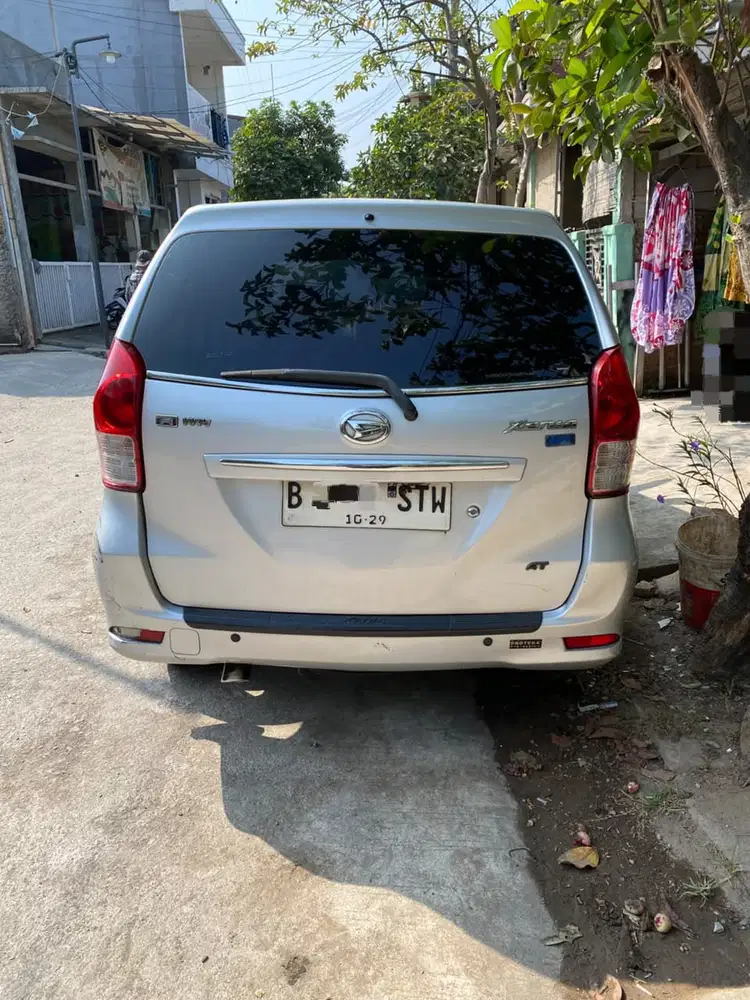 Daihatsu Xenia 2014 Bensin