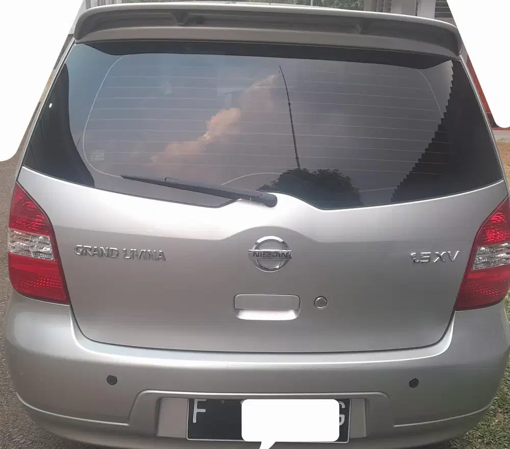 Nissan Livina 2011 Bensin