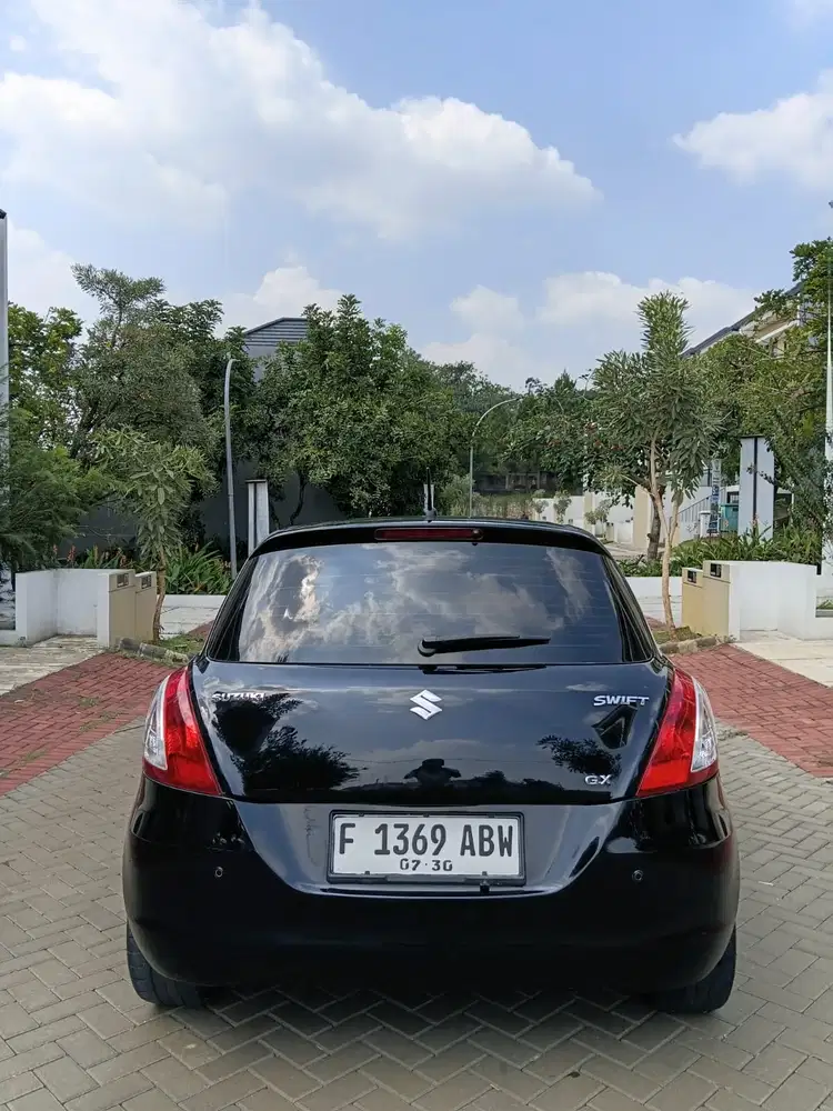 Suzuki Swift 2014 Bensin