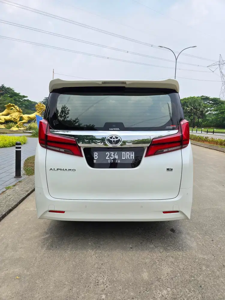 Toyota Alphard 2021 Bensin