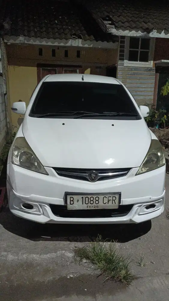 Proton Exora 2012 Bensin