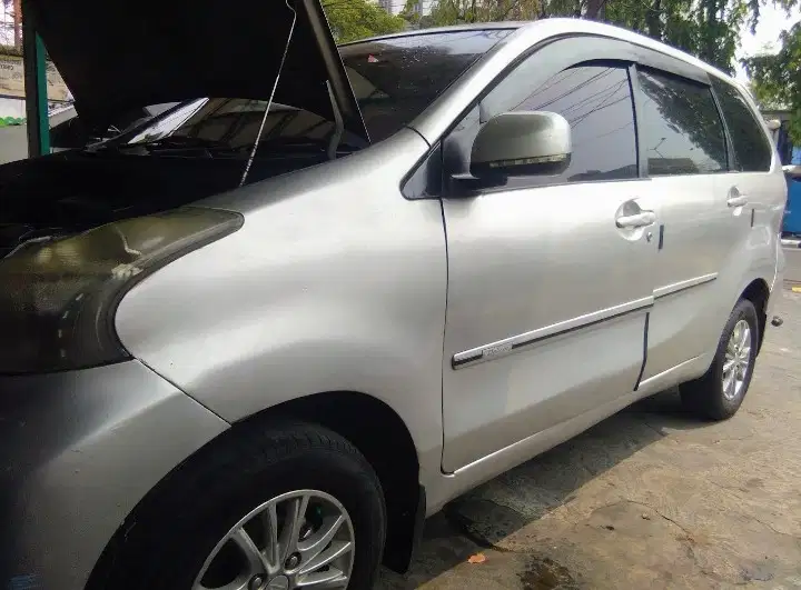 Daihatsu Xenia 2013 Bensin