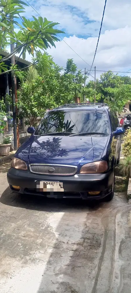 Kia Carnival 2005 Bensin