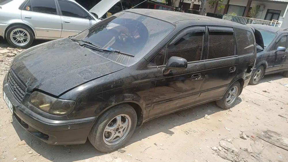 Hyundai Trajet 2002 Bensin