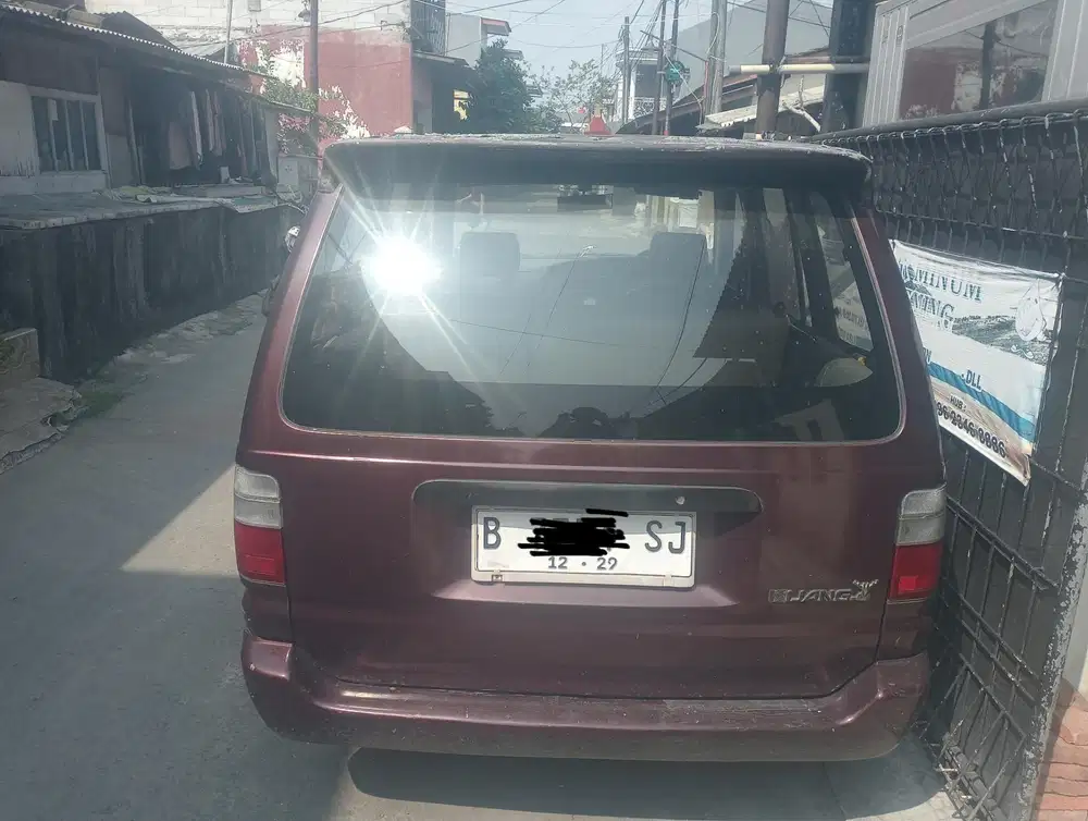 Toyota Kijang 2000 Bensin
