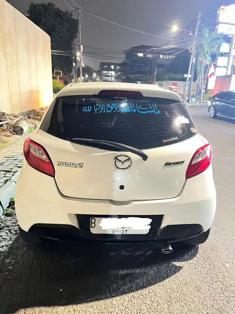 Mazda 2 2011 Bensin