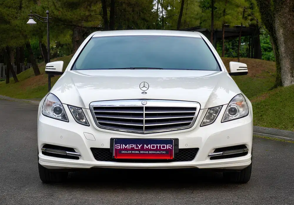 Mercedes-Benz E200 2013 Bensin