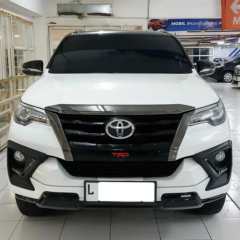 Fortuner VRZ TRD A/T 2020