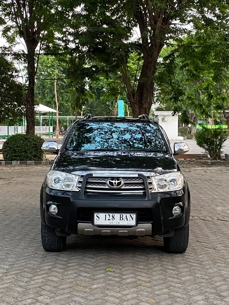 Toyota Fortuner 2010 Diesel