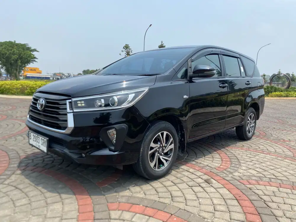 Kijang Innova V 2.0 AT 2020