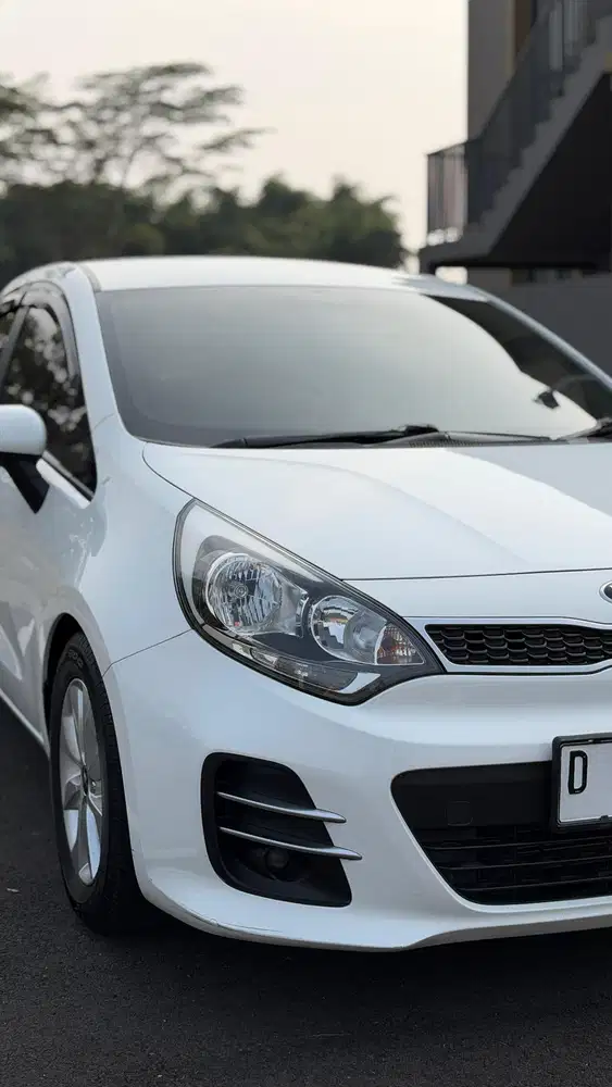 Kia Rio 2016 Bensin