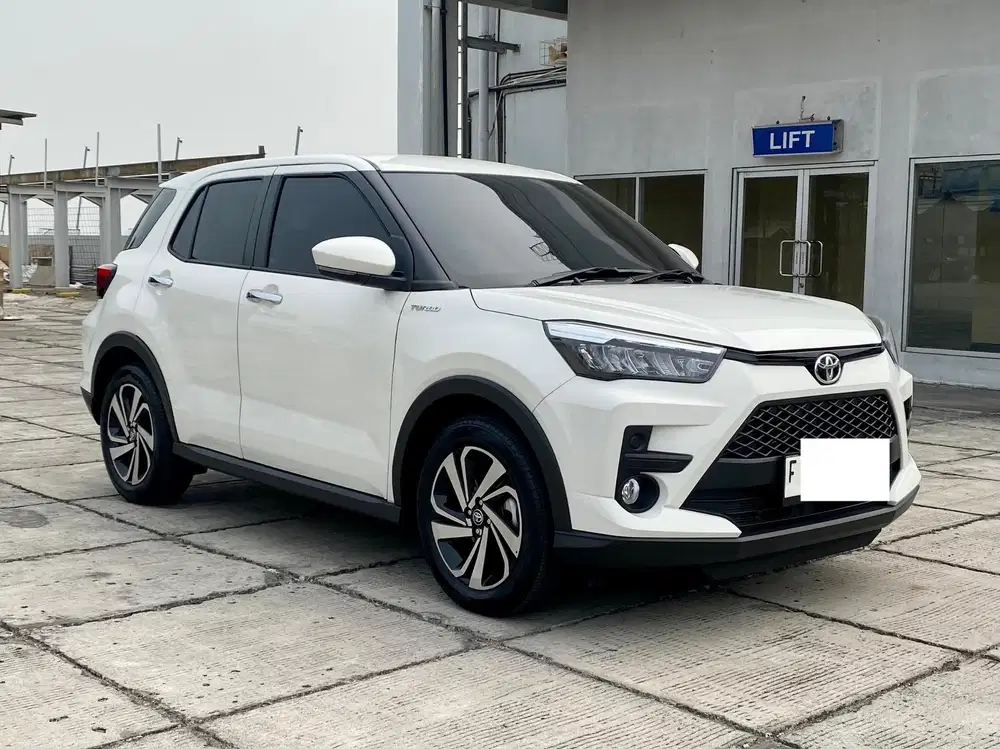 KM 7 RB TOYOTA RAIZE 1.0 G TURBO AT 2026 Bensin