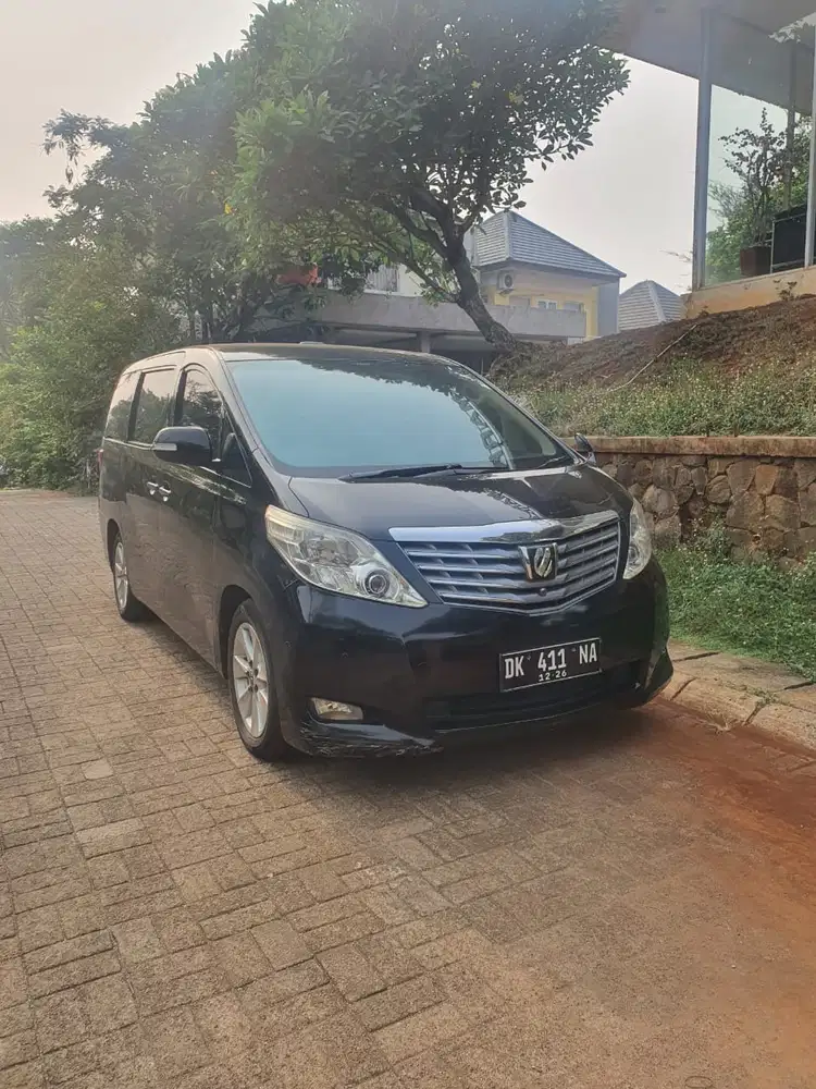 Toyota Alphard 2010 Bensin
