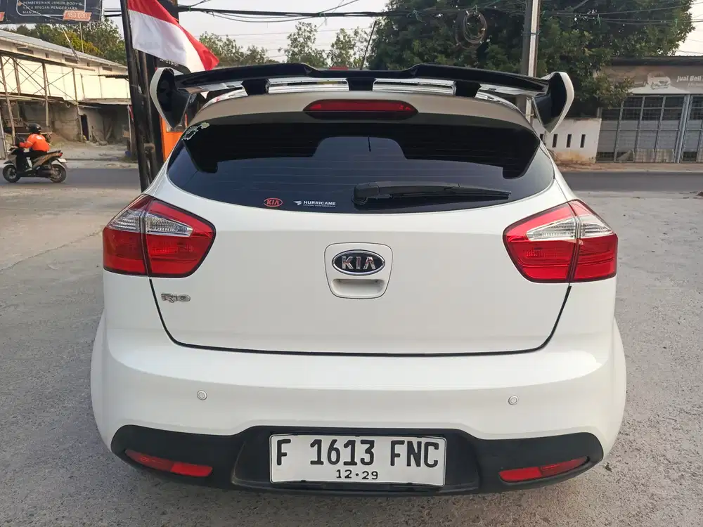 Kia Rio 2012 Bensin