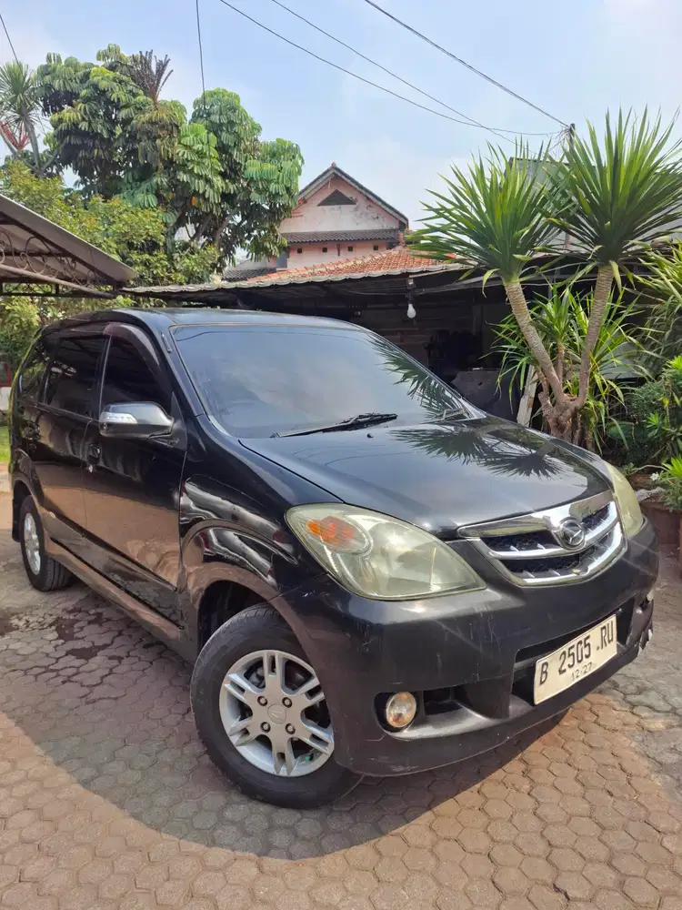 Daihatsu Xenia 1.3 Xi Deluxe 2009 Automatic Pajak Hidup Full Orisinil
