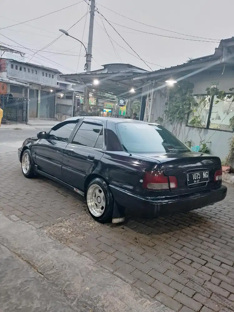 Hyundai Elantra 1997 Bensin