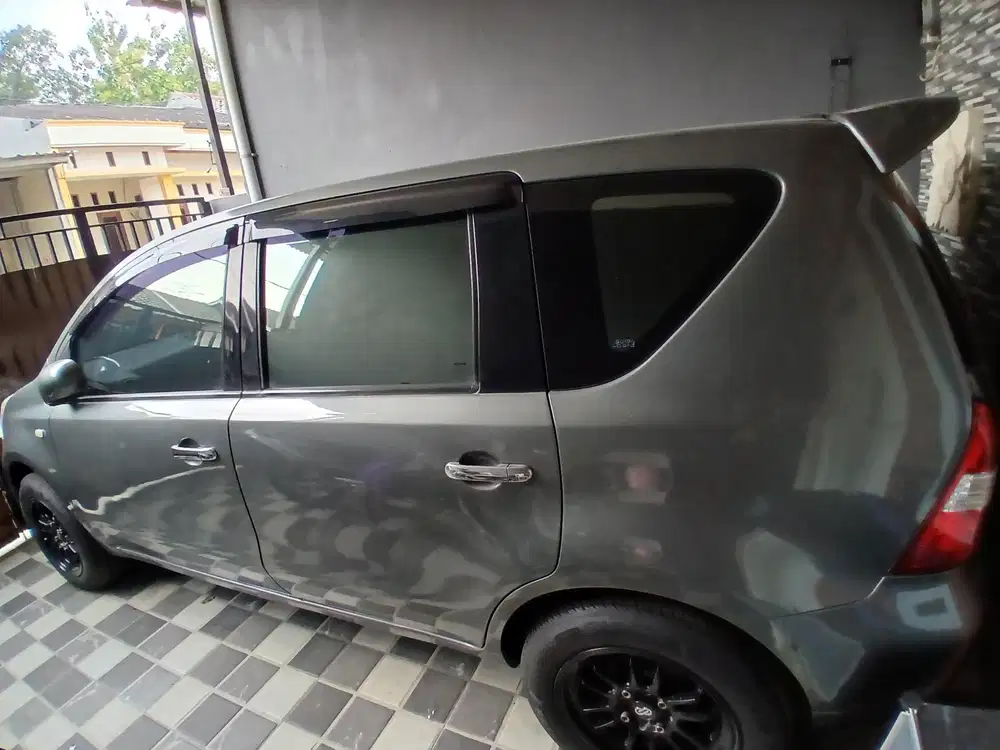 Nissan Livina 2008 Bensin