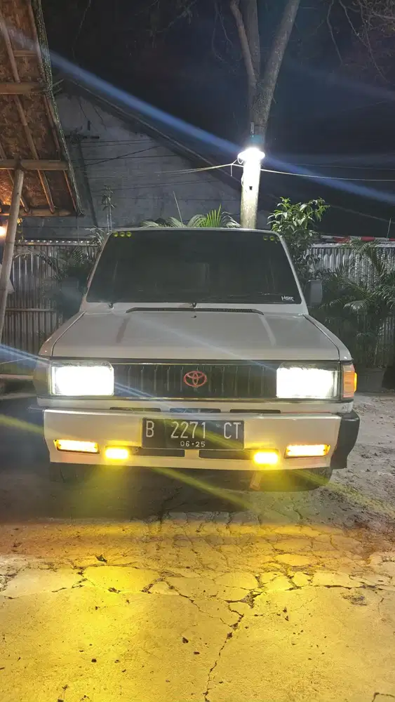 Toyota Kijang 1987 Bensin