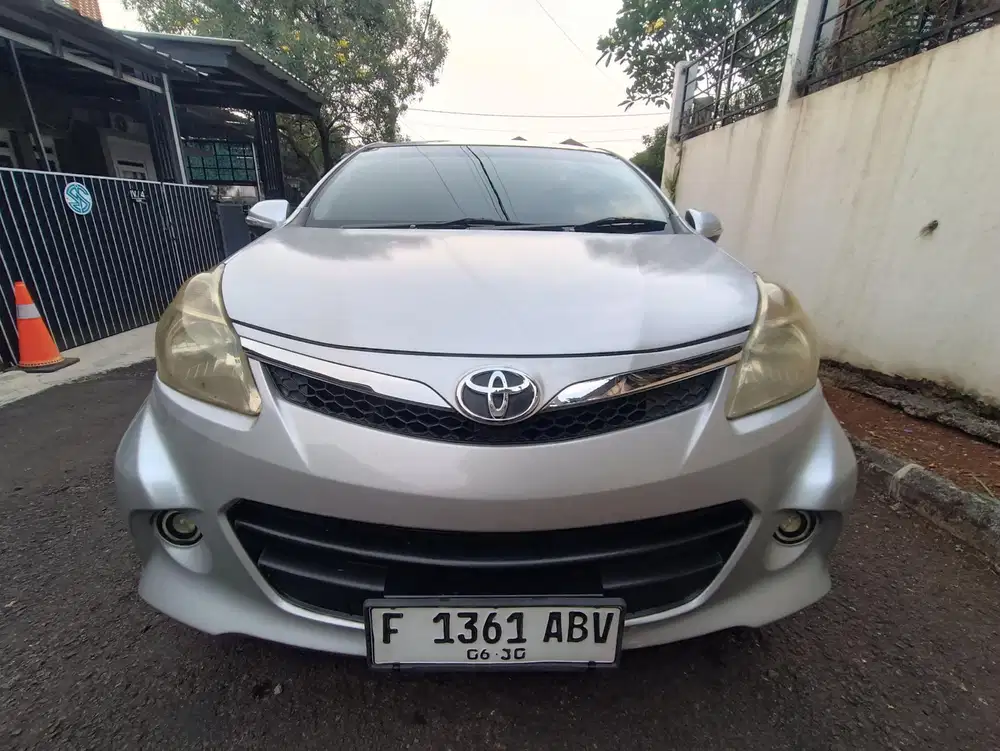 Toyota Avanza 2012 Bensin