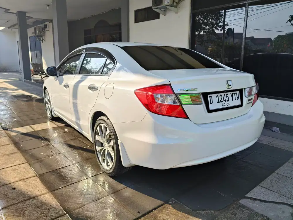 Honda Civic 2013 Bensin