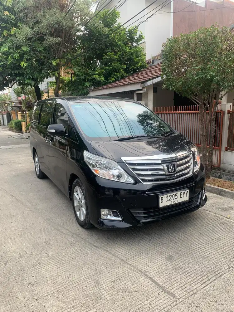Toyota Alphard 2013 Bensin