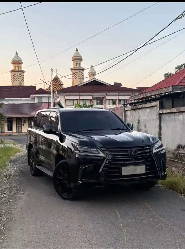 Lexus LX570 2017 Bensin