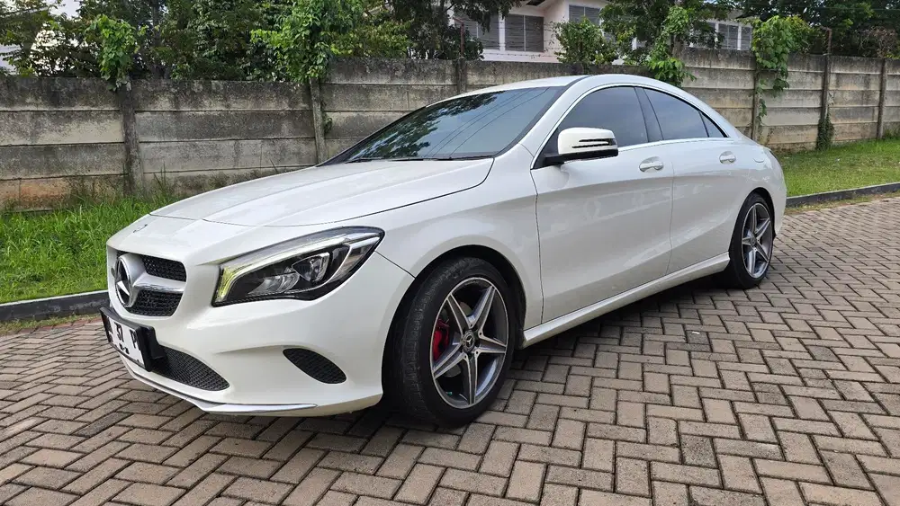 Mercedes-Benz CLA200 2016 Bensin