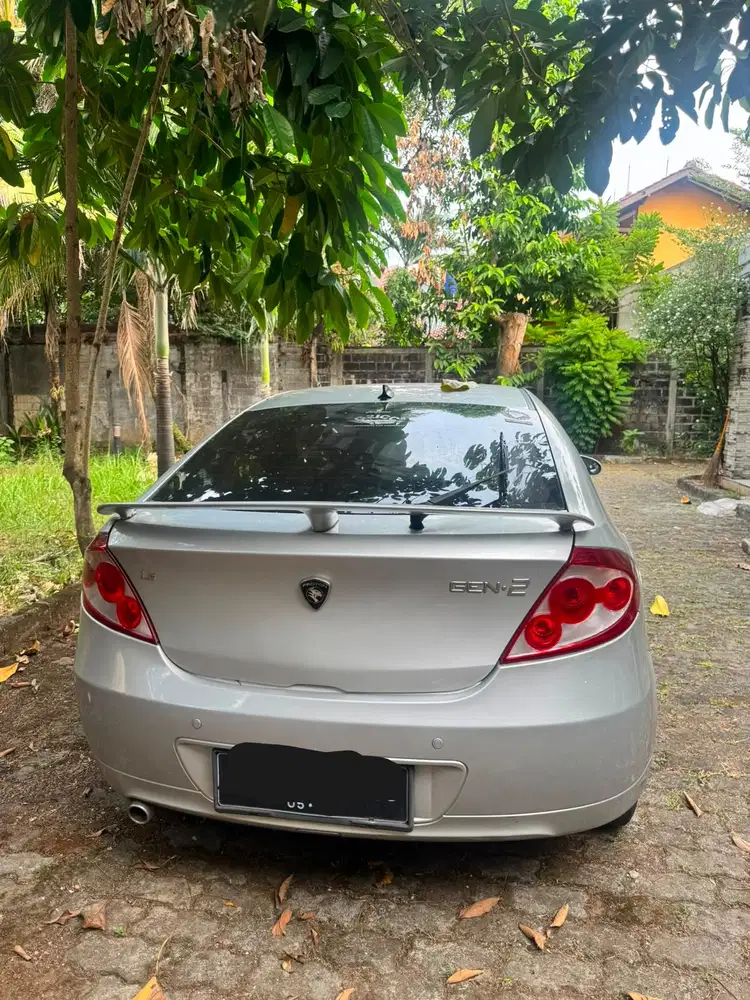 Proton Gen2 2010 Bensin