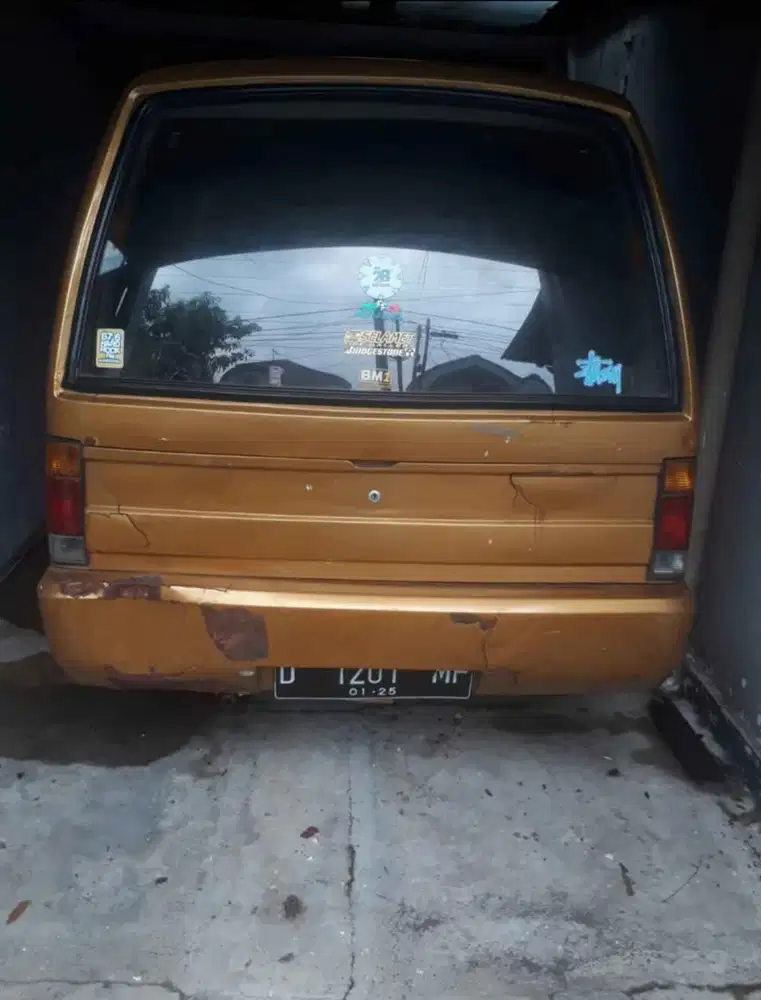 Suzuki Carry 1986 Bensin