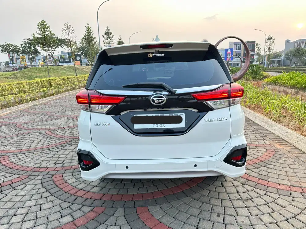 Daihatsu Terios R Custom At 2019 Putih Siap Pakai TDP 10jt