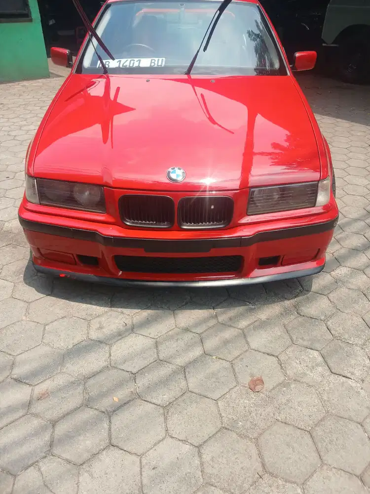 BMW 320i E36 1994 A/T