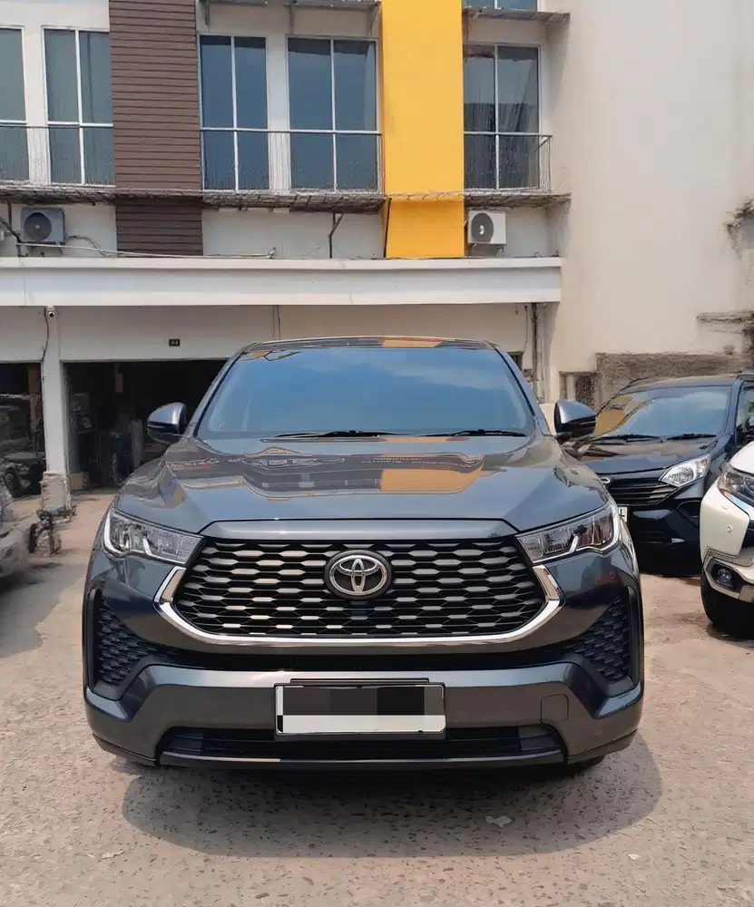 Innova Zenix 2.0 V Matic 2023