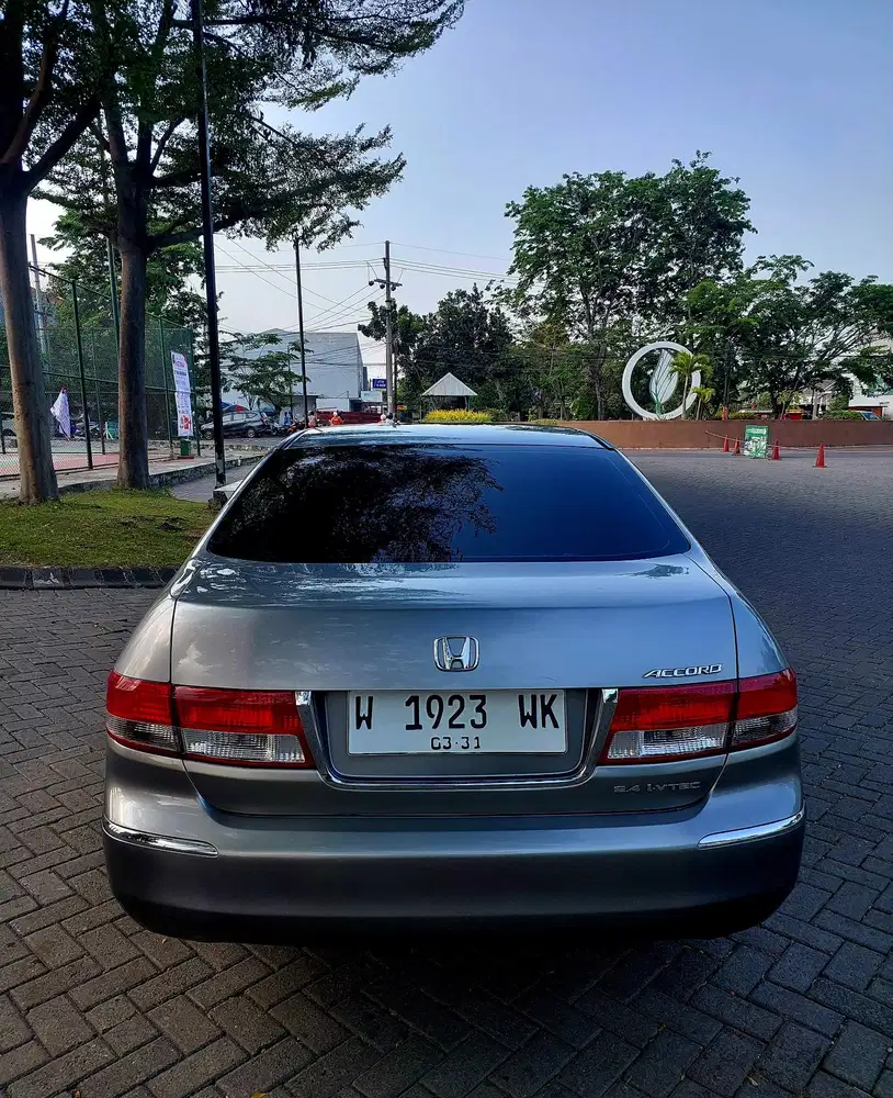 Honda Accord 2004 Bensin