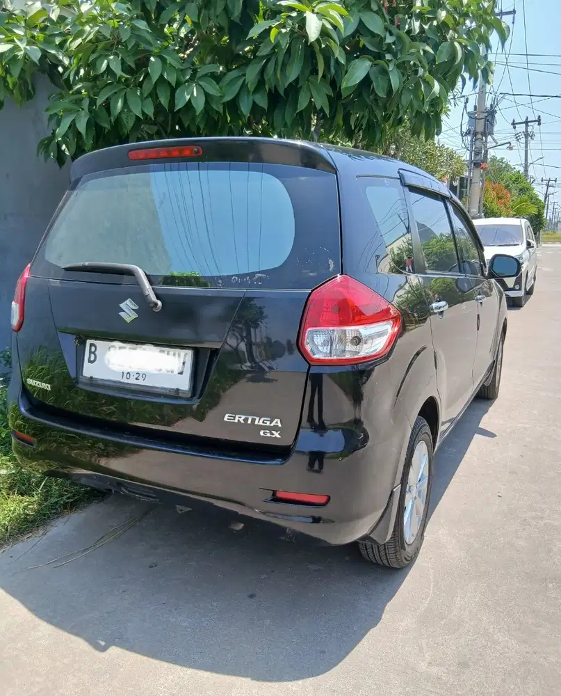 Suzuki Ertiga 2012 Bensin