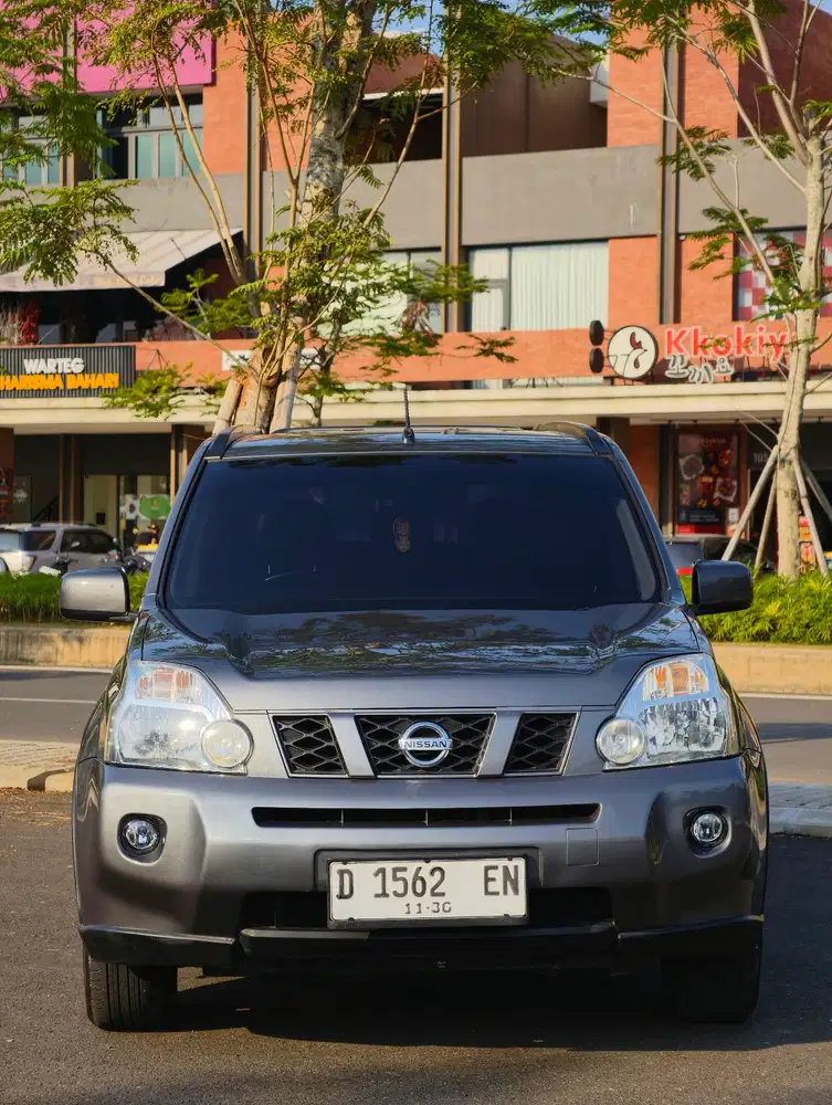 Nissan X-Trail 2009 Bensin