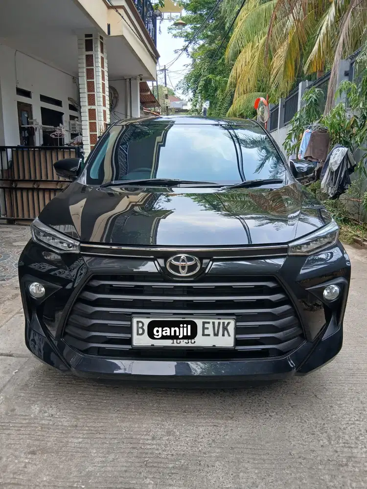Avanza G AT CVT 2024 Hitam