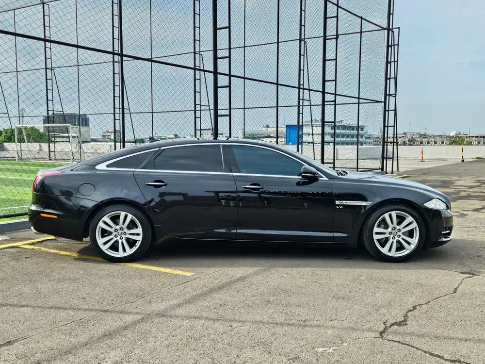 Jaguar XJ-L 2013 Bensin
