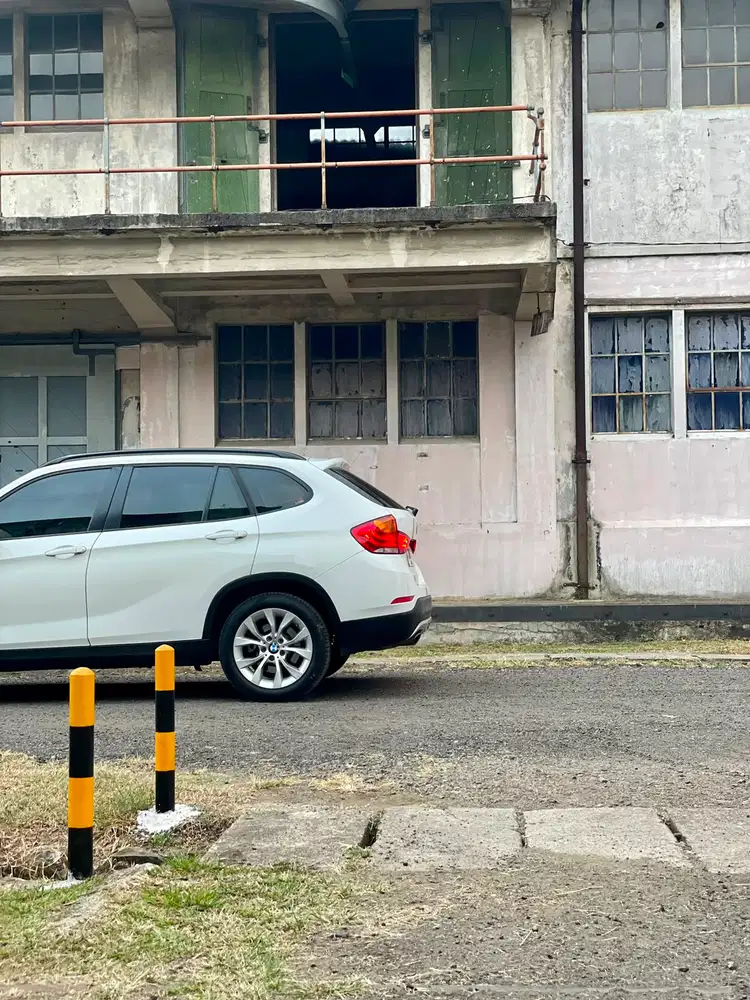 BMW X1 sdrive 18i E84 th 2013 at istimewa jual