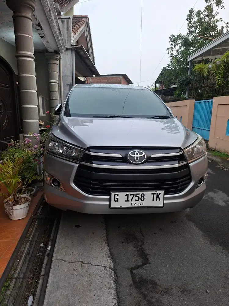 Toyota Kijang Innova 2016 Bensin