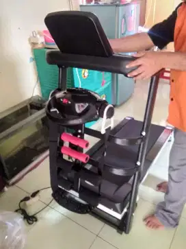 Alat fitnes treadmill elektrik TL 607 hitam.