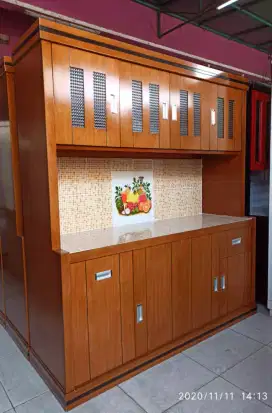 Lemari Dapur Rak Sayur 4 pintu Nadera serat Jati